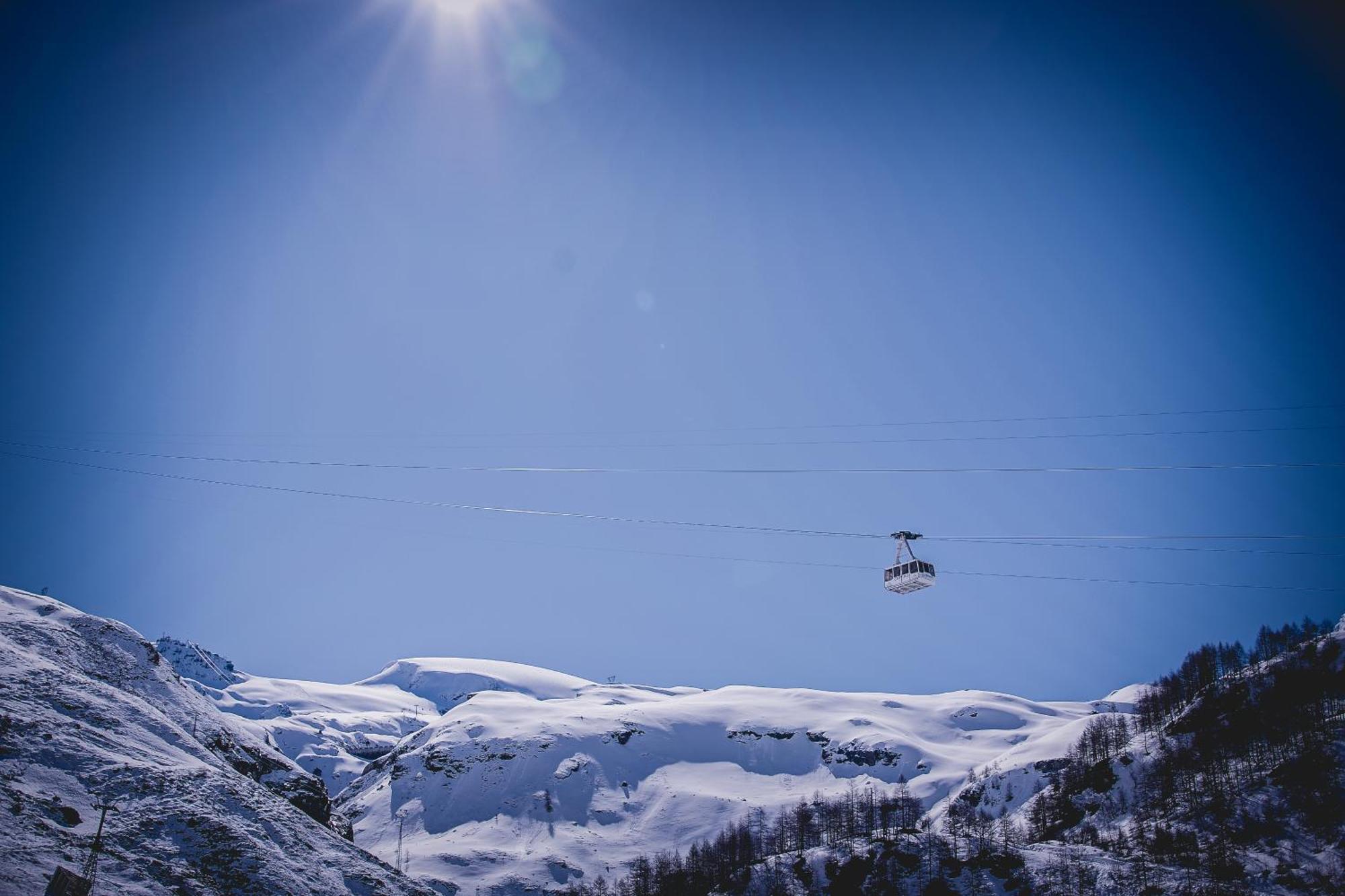 La Cresta Chalet Aparthotel Breuil-Cervinia Exteriör bild