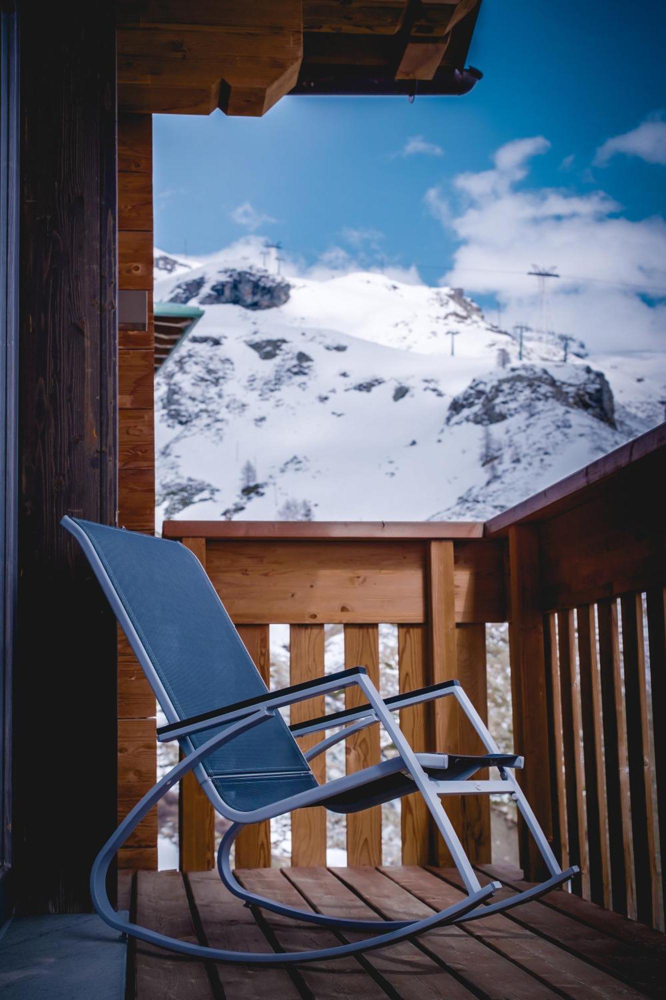 La Cresta Chalet Aparthotel Breuil-Cervinia Exteriör bild